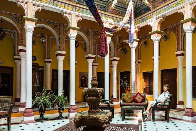 Jaipur to Nawalgarh Havelis Private Guided Tour - Who Should Consider This Tour?