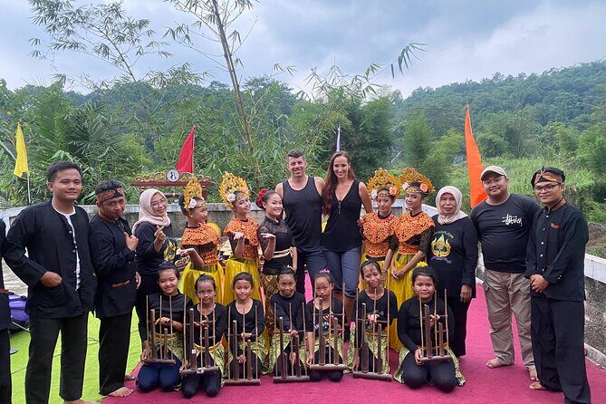 Jakarta Bogor Tour Traditional Performance and Explore Nature - Whats Included and Whats Not