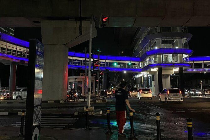 Jakarta Walking Tour with MRT and Multilingual Guide - FAQ