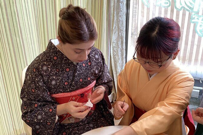 Japanese Cultural Experience by Nationally Certified Beauticians - The Experience in Detail