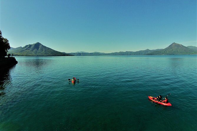Japan's No. 1 Water Quality National Lake Shikotsu, Hokkaido's first landing clear kayak tour difficulty level (medium) - Why Choose This Tour?