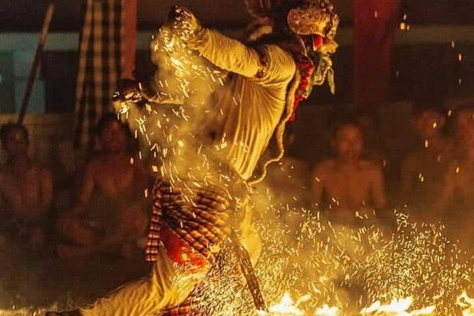 Kecak fire dance and uluwatu temple tour - free wifi - Who Would Love This Tour?
