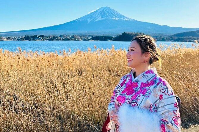 Kimono experience at Fujisan Culture Gallery -day out plan - The Sum Up