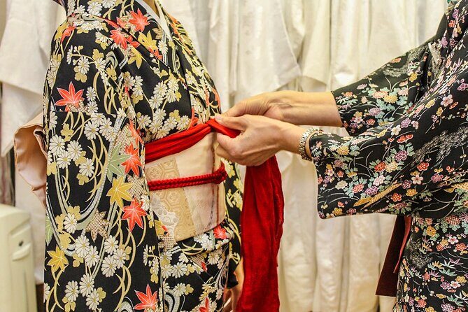 Kimono Walk and Tea ceremooy and sake in Historic Kitsuki Castle - In-Depth Look at the Experience