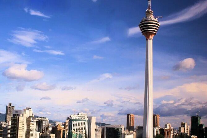 Kuala Lumpur Full Day Private Tour with 24 spots Of Wonders - Frequently Asked Questions