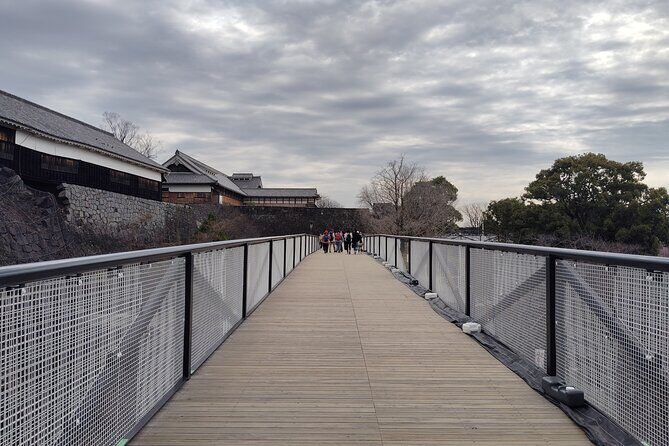 Kumamoto: Kumamoto Castle Guided Walking Tour 90min - An In-Depth Look at the Kumamoto Castle Guided Walking Tour