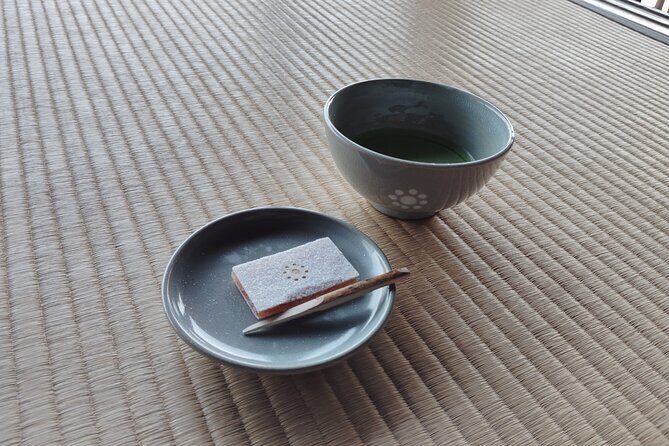 Kumamoto: Suizenji Park Guided Walking Tour with Tea - The Guided Tour: What to Expect