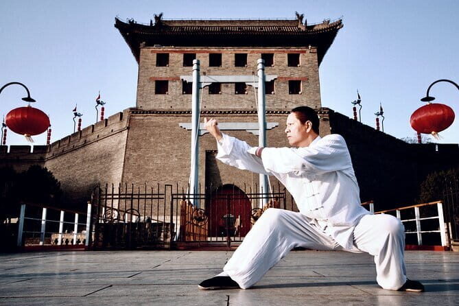 Kungfu Class and Bicycling on Xi'an City Wall - Meeting Point and Convenience