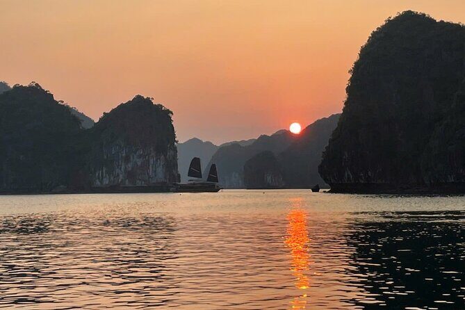 Lan Ha Bay Sunset and Bioluminescent Kayaking Tour - FAQs