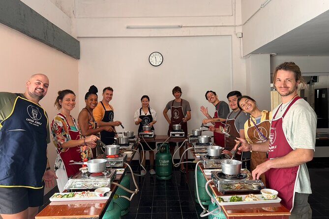 Lanna Smile Thai Cooking Class in Chiang Mai with Market tour - The Sum Up
