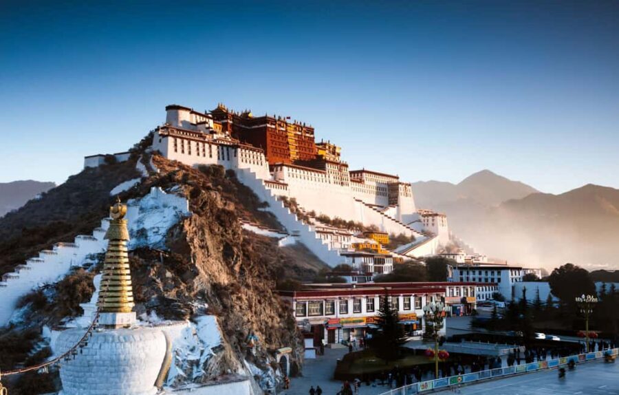 Leh in a Day: Guided Tour of Iconic Landmarks and more - FAQs