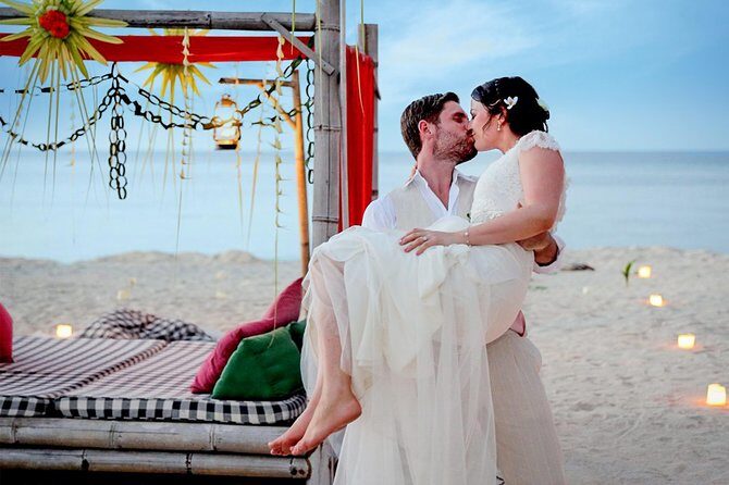 Love and Legends: The Ultimate Romantic Dinner on the beach - A Deep Dive into the Romantic Dinner Experience