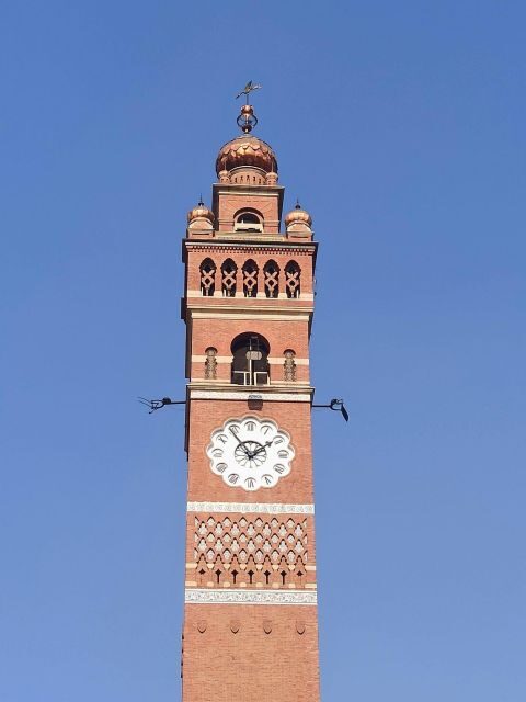 Lucknow Full day city tour - Practical Details