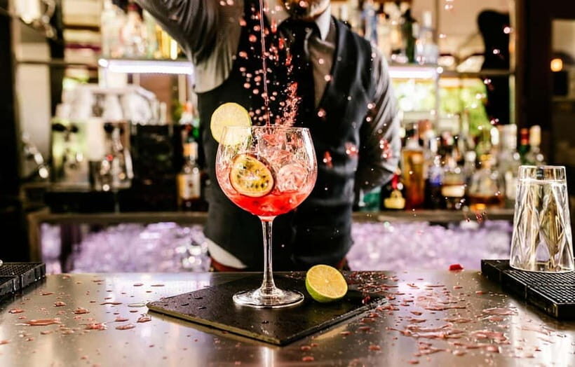 Lucknow: Guided Pub Hopping Experience with a local - What You Can Expect at Each Stop