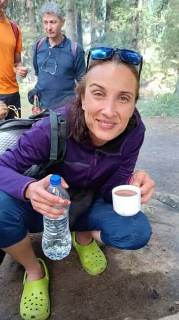 Lucknow: Nawab's Home Tour with Traditional Meal - The Scenic and Historic Stops Along the Route