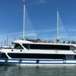 LUXURY DAY CRUISES with 07 Hours Visit Halong Bay & Buffet Lunch - An In-Depth Look at the Ha Long Bay Luxury Day Cruise