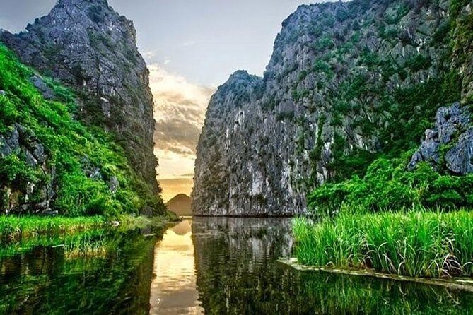 Luxury Hoa Lu - Tam Coc 1 Day Tour From Hanoi - By Limousine & Small Group - Practical Details & Considerations