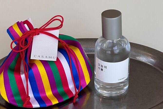 Make your K-scent perfume: Modern oneday class in Seoul - The Welcome & Introduction