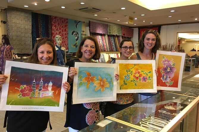 Malaysian Batik Experience-Handkerchief - FAQs