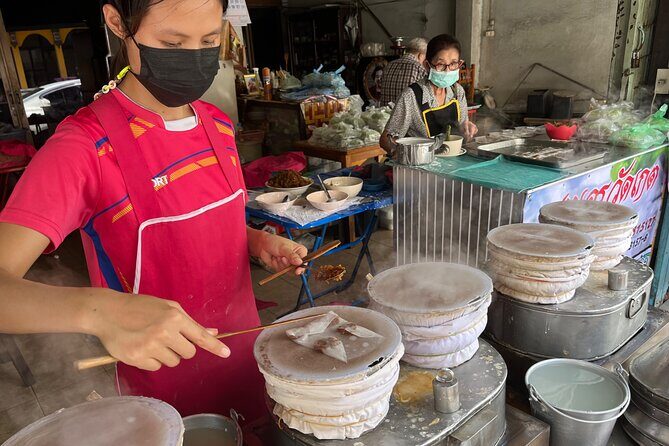 Michelin Guided Street Food Tour in Chiangmai: Thai Food Tour - Who Should Consider This Tour?