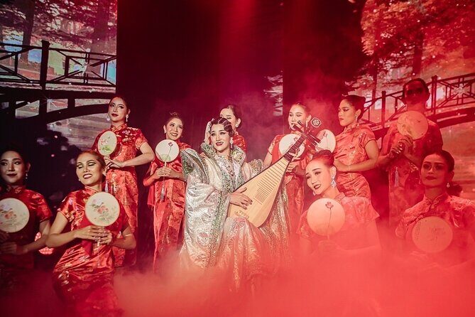 Mirinn Ladyboy Cabaret Live BRAVO Theater - Is This Tour Right for You?