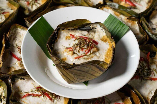 Morning Tuk Tuk Food Tour: Taste Iconic Dishes of Battambang - The Experience in Detail