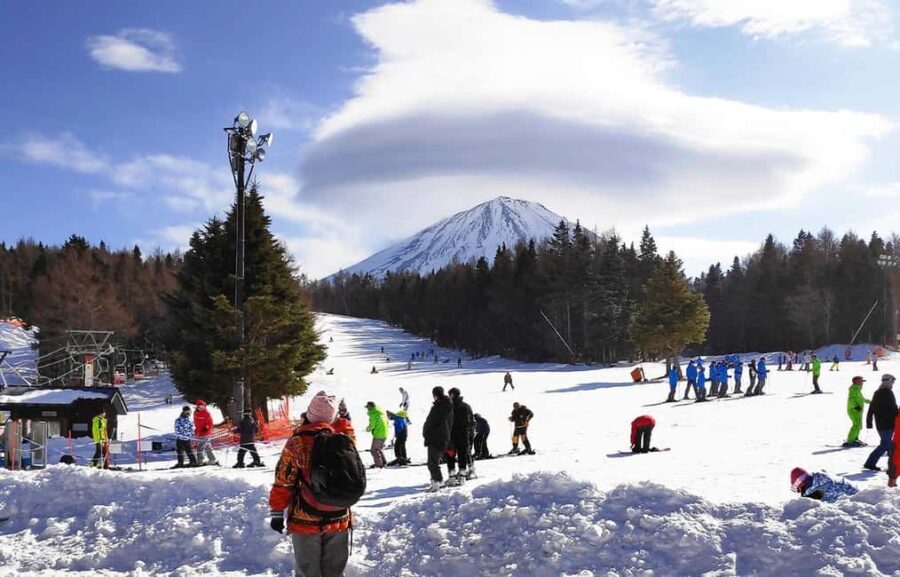 Mt. Fuji Skiing Experience- YETI Ski Resort & Onsen Day Trip - Who Will Love This Tour?