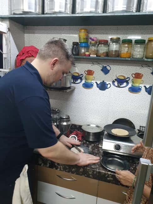 MUMBAI: Indian Cooking Class with Pickup and Drop-Off - A Deep Dive into the Mumbai Cooking Class Experience