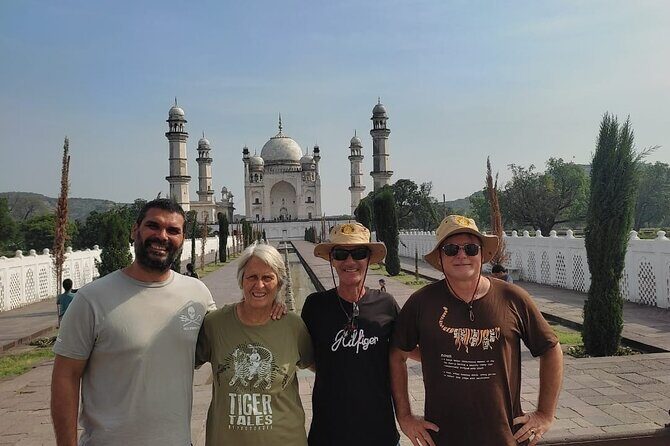 Mumbai to Aurangabad: Ajanta & Ellora with Return Flights - Practical Details: What To Expect