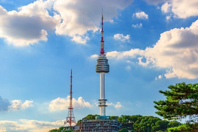 N Seoul Tower + Namsan Cable Car Ticket (Collect in Myeongdong) - A Closer Look at the Tour Experience