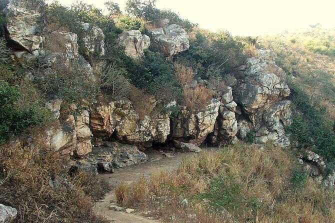 Nalanda Rajgir and Bodh Gaya from Patna - FAQs