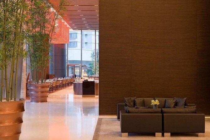 Novotel Citygate Hong Kong Package with Disneyland and Ngong Ping Cable Car Tour - Who Will Love This Tour?