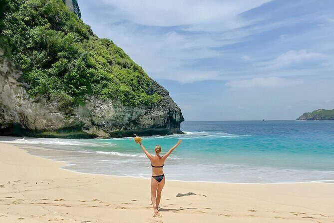 Nusa Penida Day Tour Kelingking Broken and Angels Bay - Crystal Bay: a perfect beach escape