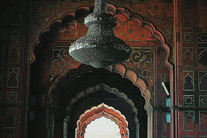 Old and New Delhi City tour - Transitioning to New Delhi’s Grandeur