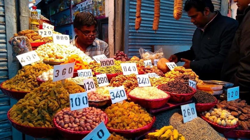 Old Delhi: Khari Bawli - Asia's Largest Spice Market - Key Points