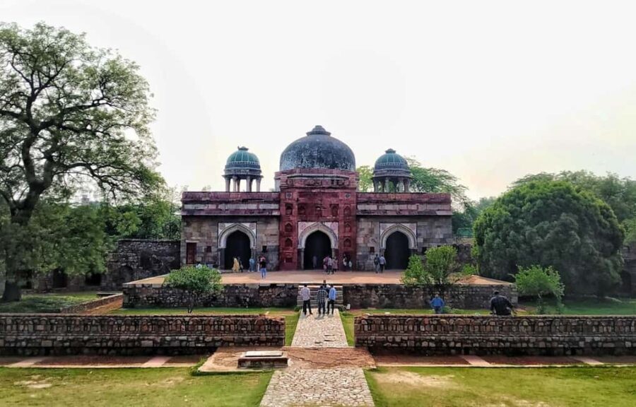 Old & New Delhi Private Day Tour with Street Food - What the Tour Means for You