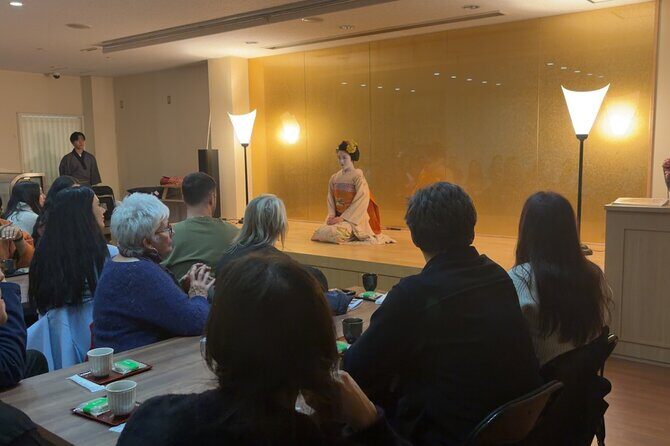One Hour Geisha Show in Gion Kyoto
