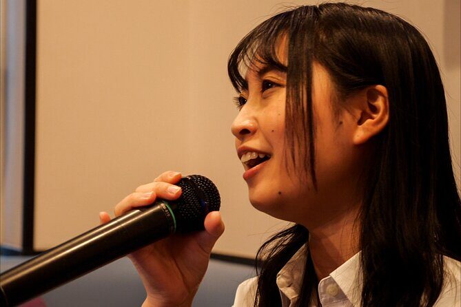 Osaka Karaoke room for 1 Hour with Set Menu and Unlimited Drinks - A Closer Look at the Karaoke Experience