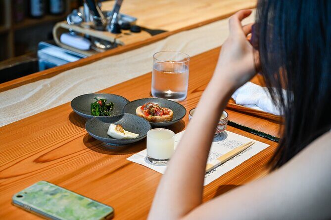 Osaka Sake Tasting Masterclass with Former Brewer - A Closer Look at the Osaka Sake Masterclass