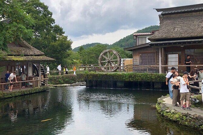 Oshino Hakkai and Kitaguchi Hongu Sengen Shrine Guided Tour-Van - The Sacred Atmosphere at Kitaguchi Hongu Sengen Shrine