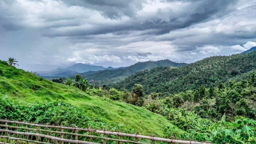 Pai: Sunset Tour with Yun Lai, Pai Canyon, Two Huts - How Does the Price Reflect the Experience?