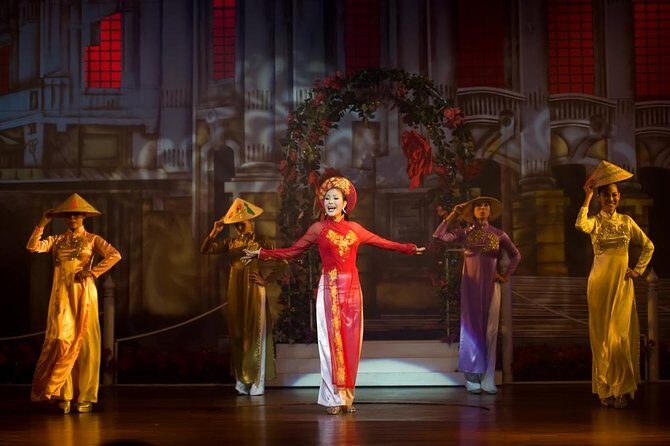 Pattaya Tiffany Show With Transfers - Who Will Love This Tour?