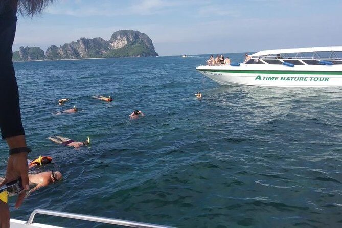 Phi Phi + Bamboo Island Sunset by Speed Catamaran - What the Tour Includes and What You Should Consider