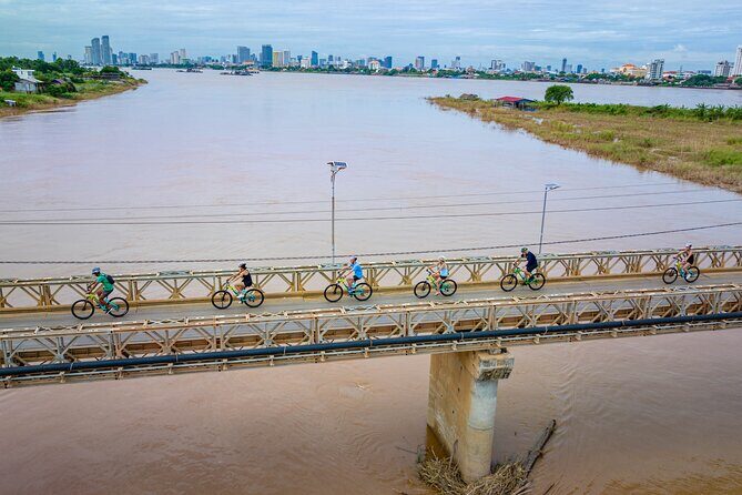 Phnom Penh to Silk Island Sunset Bike Tour/ E-Bike Available - The Experience You Can Expect: What Makes It Special
