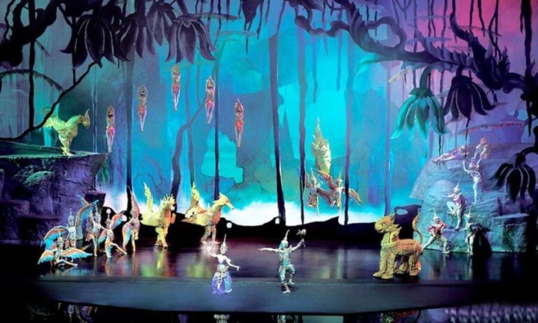 Phuket: Siam Niramit Show with Optional Dinner - Who Is This Tour Best Suited For?