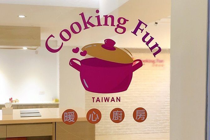 Pineapple Pastry with Egg Yolk, Longan Cake, High Mountain Oolong Tea. Taiwan Traditional Dessert Experience-D (Taipei Cooking Class) - Who Will Love This Experience?