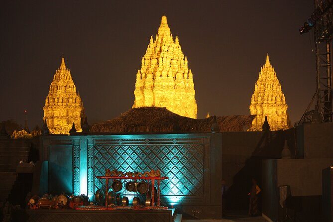 Prambanan Sunset and Ramayana Ballet with Dinner - FAQ