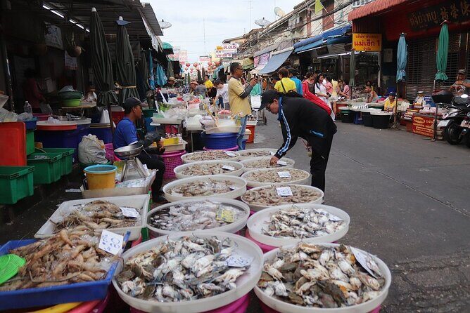 Private 2 Days Maeklong Railway Market, Amphawa & Ayutthaya Tour - Who Would Benefit Most From This Tour?