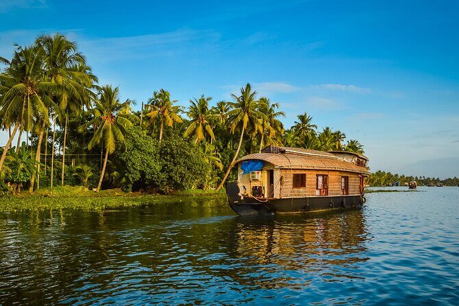 Private Alappuzha Backwater TourCruise & Explore Kerala Villages - Who Will Love This Tour?