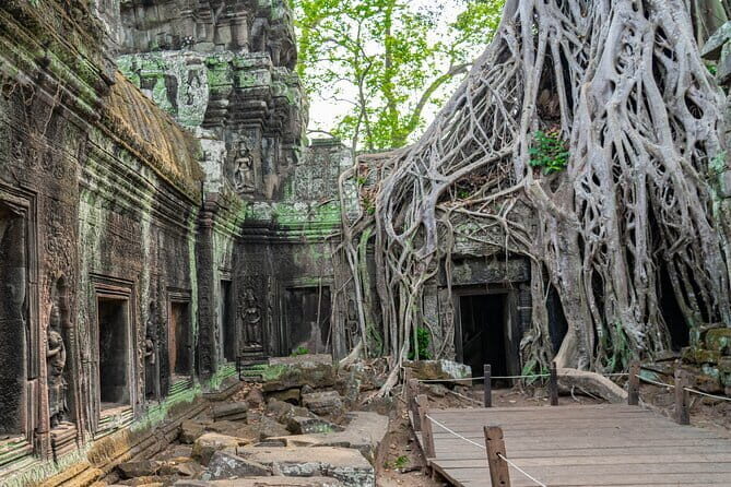 Private Angkor Wat Sunrise Guide Tour include Breakfast and Snack - What’s Included and What to Keep in Mind